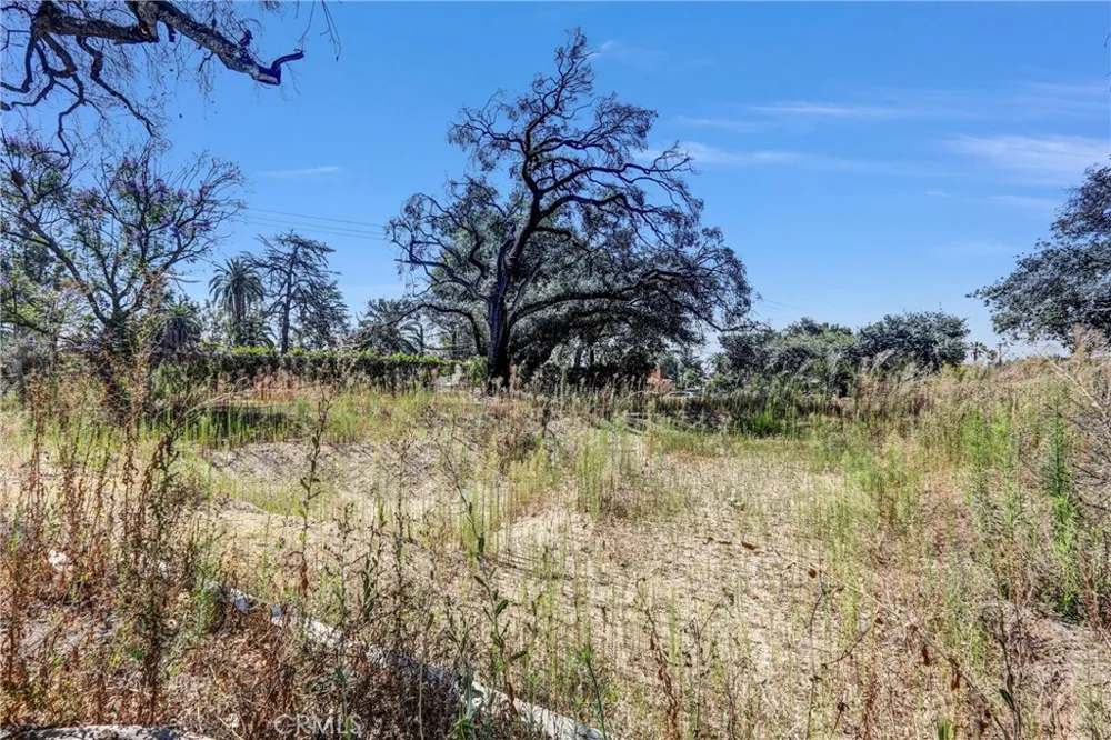 1085 Rubio Altadena, CA 91001