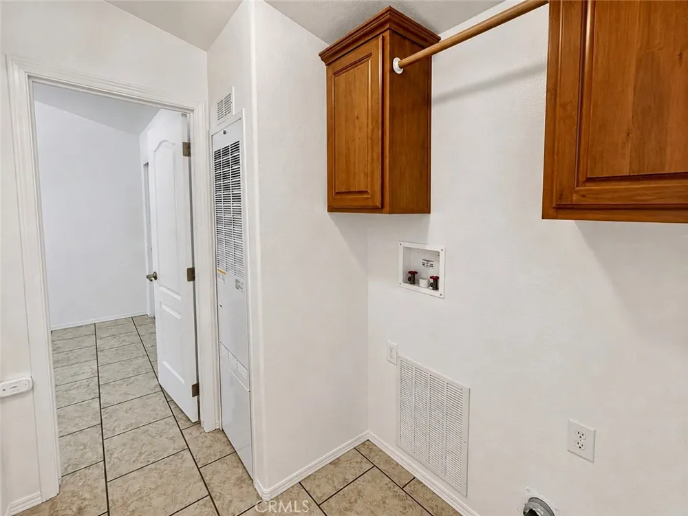 12995 6th #3 Yucaipa, CA 92399