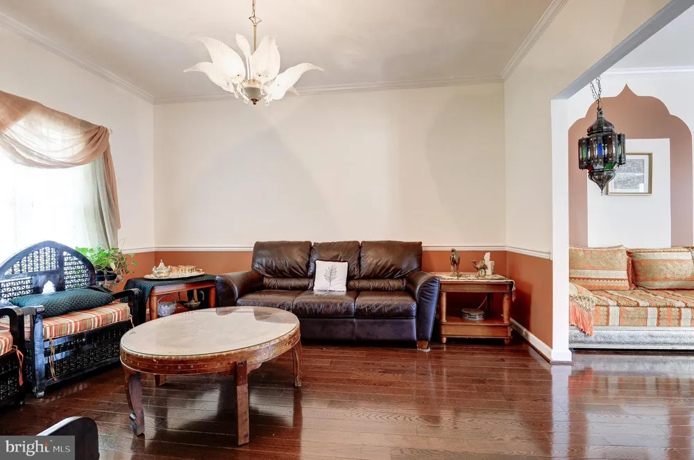1 HICKORY SPRING COURT Gaithersburg, MD 20882