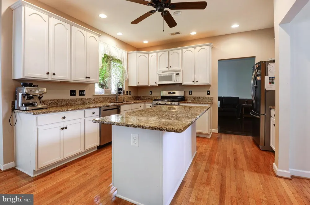 1 HICKORY SPRING COURT Gaithersburg, MD 20882