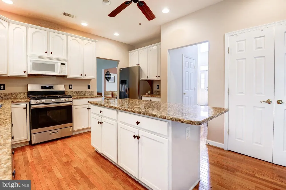 1 HICKORY SPRING COURT Gaithersburg, MD 20882