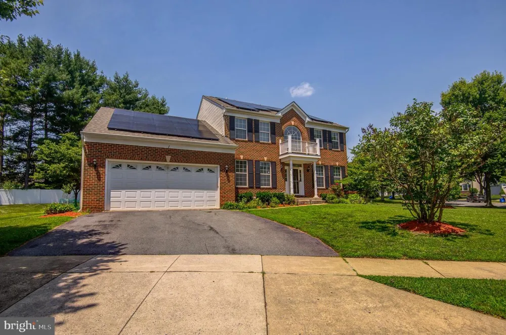 1 HICKORY SPRING COURT Gaithersburg, MD 20882