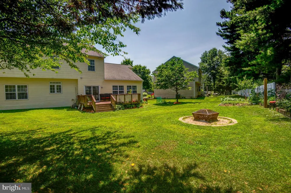 1 HICKORY SPRING COURT Gaithersburg, MD 20882