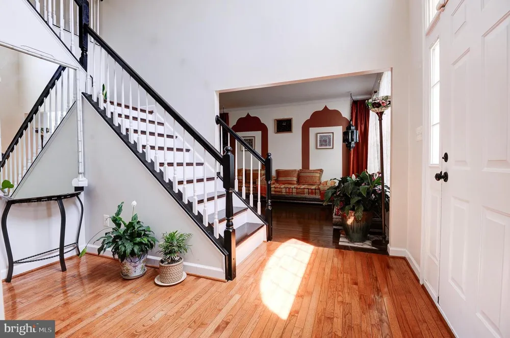 1 HICKORY SPRING COURT Gaithersburg, MD 20882