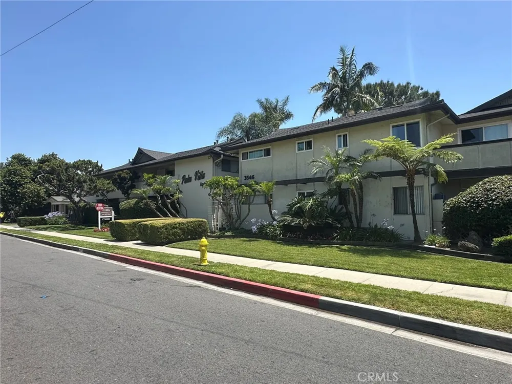 3546 Los Flores Boulevard Lynwood, CA 90262