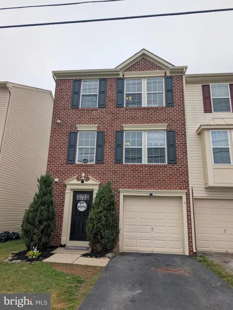 844 BLOSSOM DRIVE