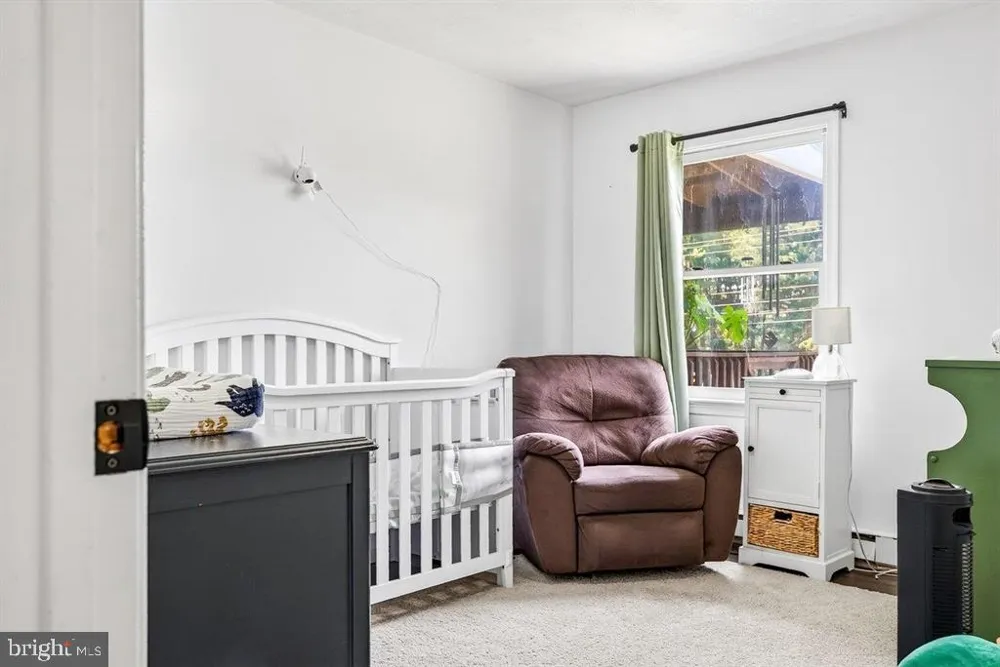 4695 E EAST SIDE HIGHWAY Grottoes, VA 24441
