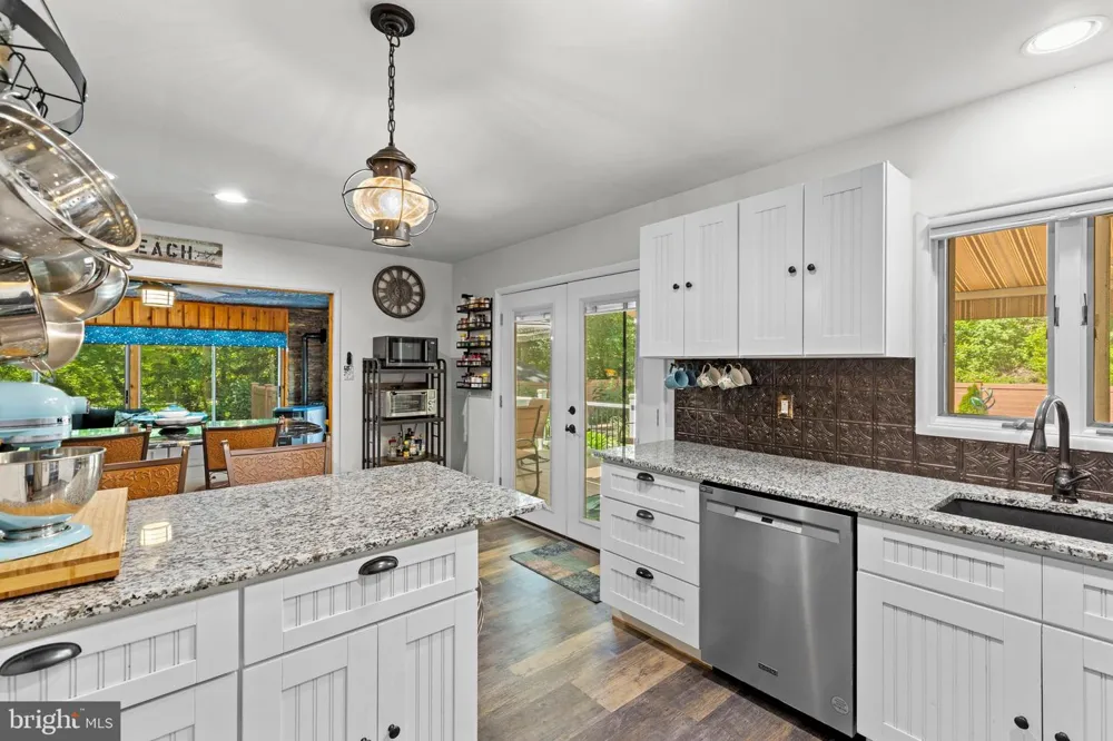 2709 BAY DRIVE Villas, NJ 08251