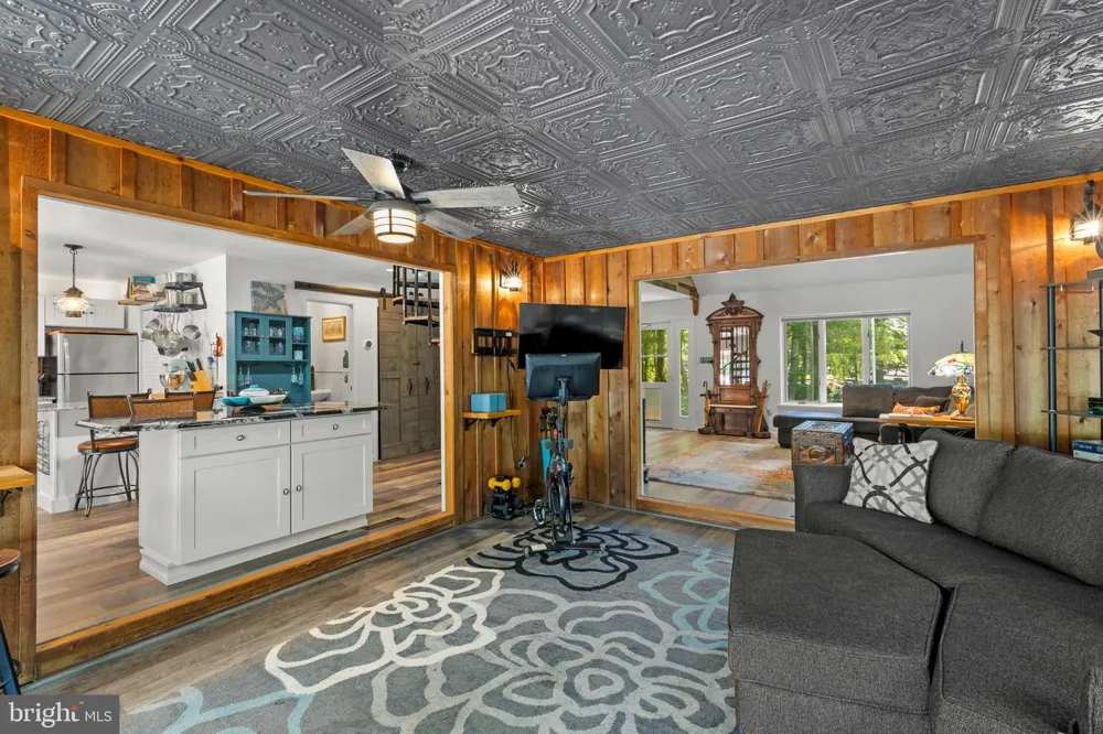 2709 BAY DRIVE Villas, NJ 08251