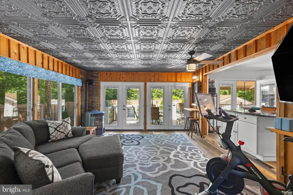 2709 BAY DRIVE Villas, NJ 08251