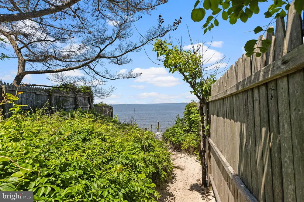 2709 BAY DRIVE Villas, NJ 08251