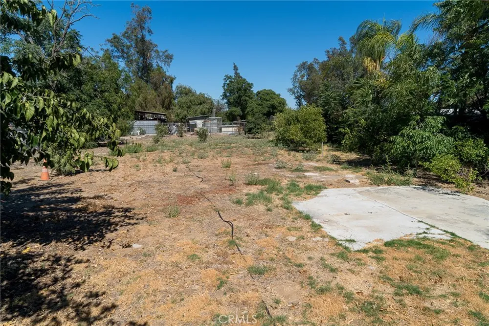 6594 Smith Jurupa Valley, CA 91752