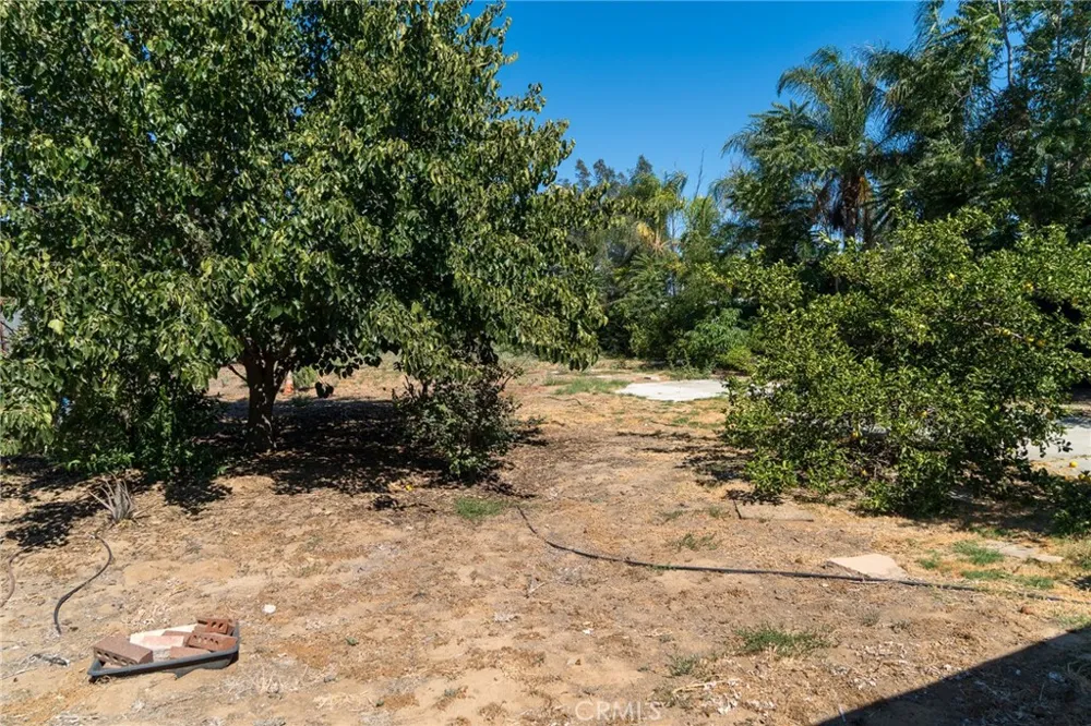 6594 Smith Jurupa Valley, CA 91752