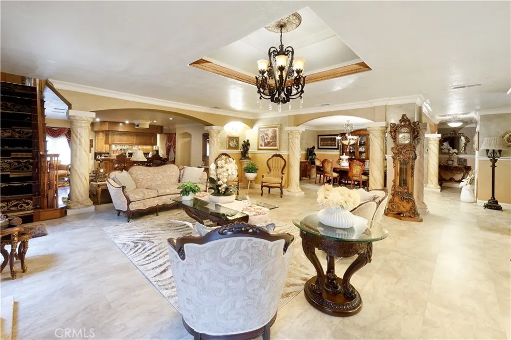 8906 Brock Avenue Downey, CA 90240