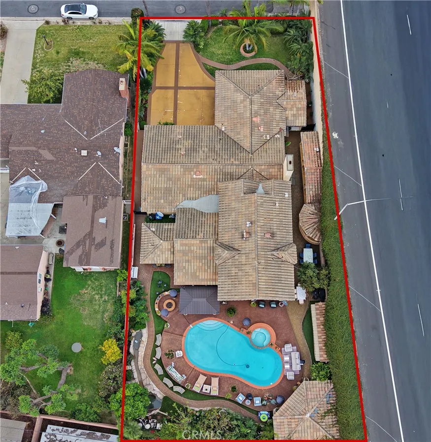 8906 Brock Avenue Downey, CA 90240
