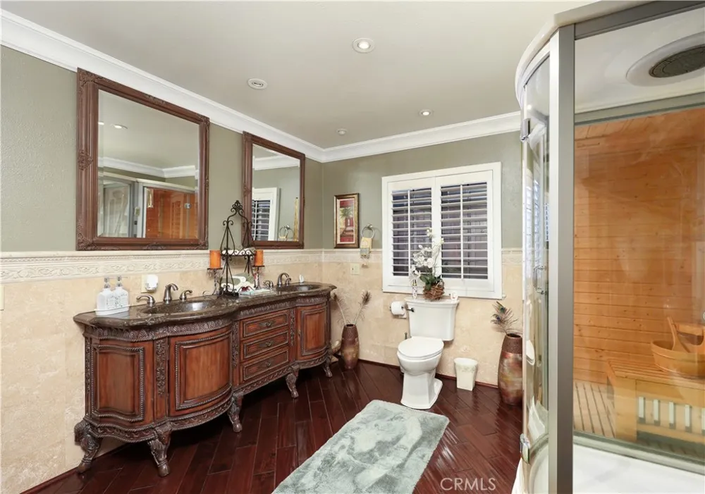 8906 Brock Avenue Downey, CA 90240