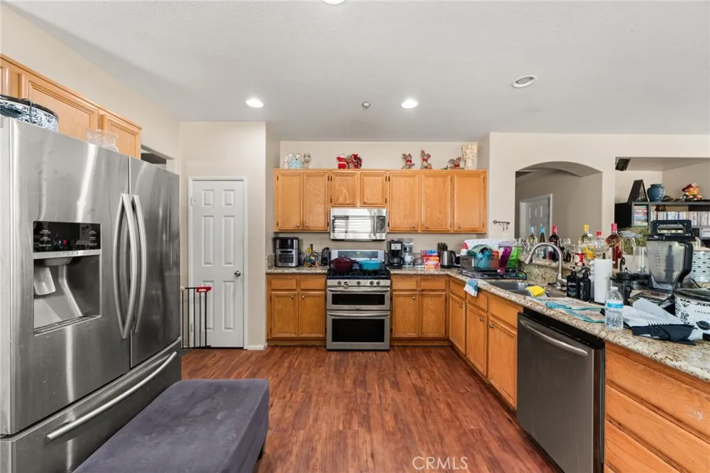 8028 La Crosse Way Riverside, CA 92508