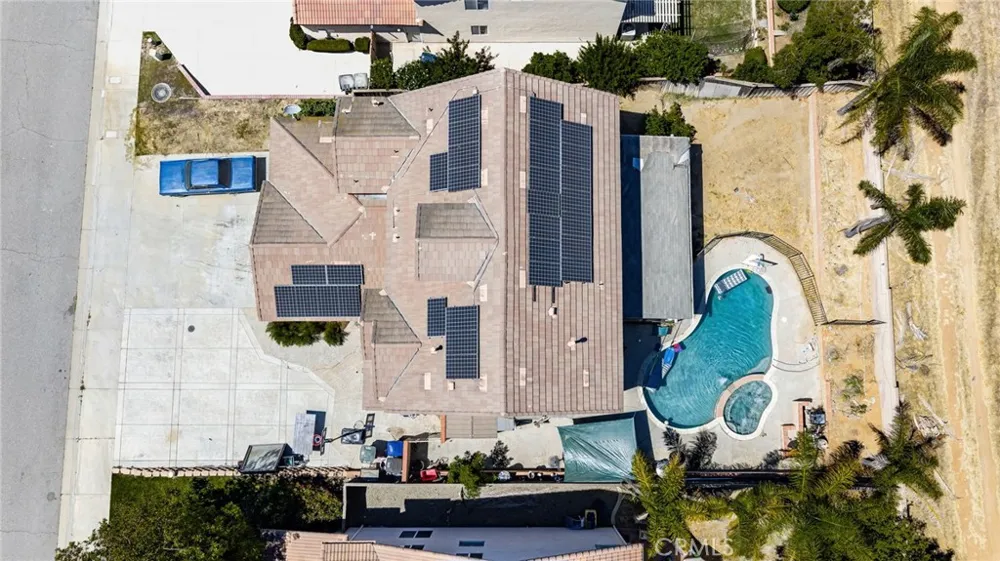 8028 La Crosse Way Riverside, CA 92508