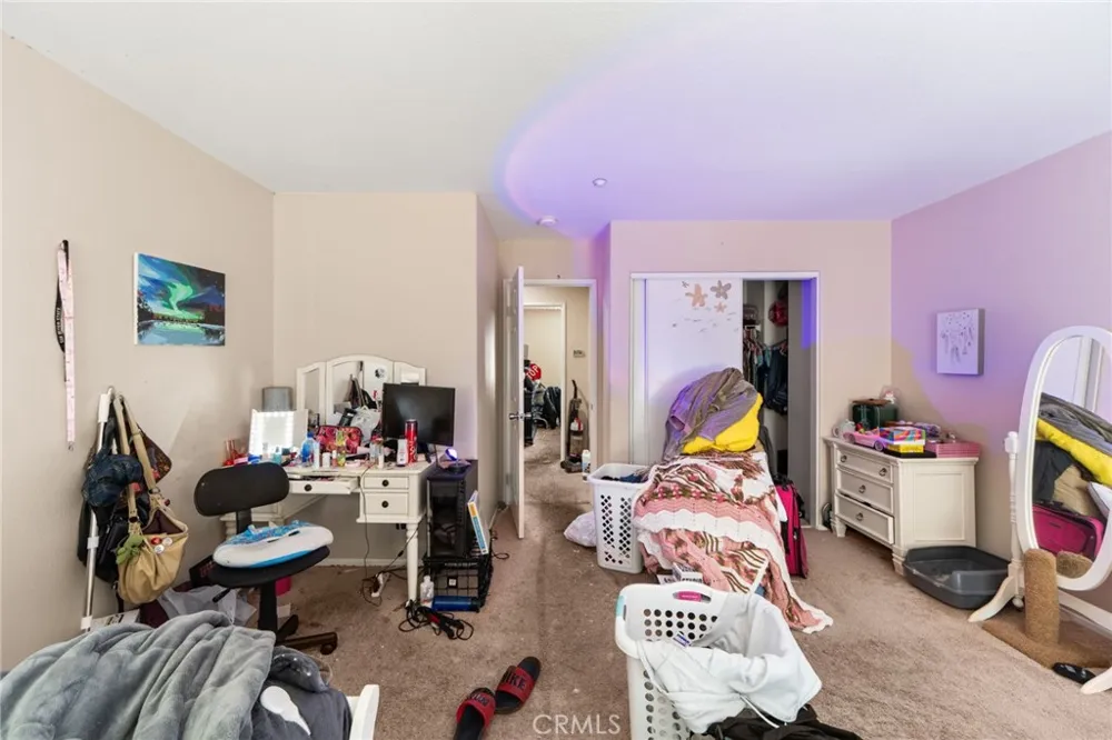 8028 La Crosse Way Riverside, CA 92508