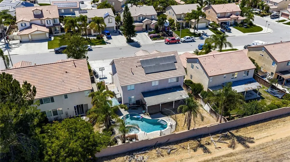 8028 La Crosse Way Riverside, CA 92508