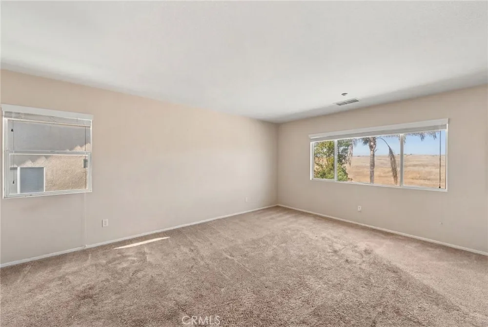8028 La Crosse Way Riverside, CA 92508