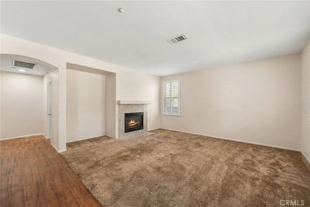 8028 La Crosse Way Riverside, CA 92508