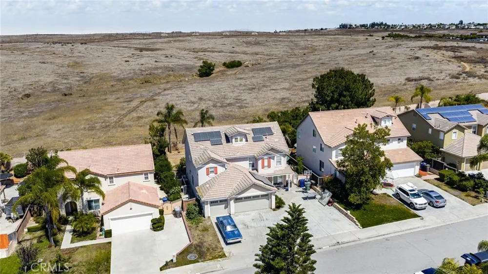 8028 La Crosse Way Riverside, CA 92508