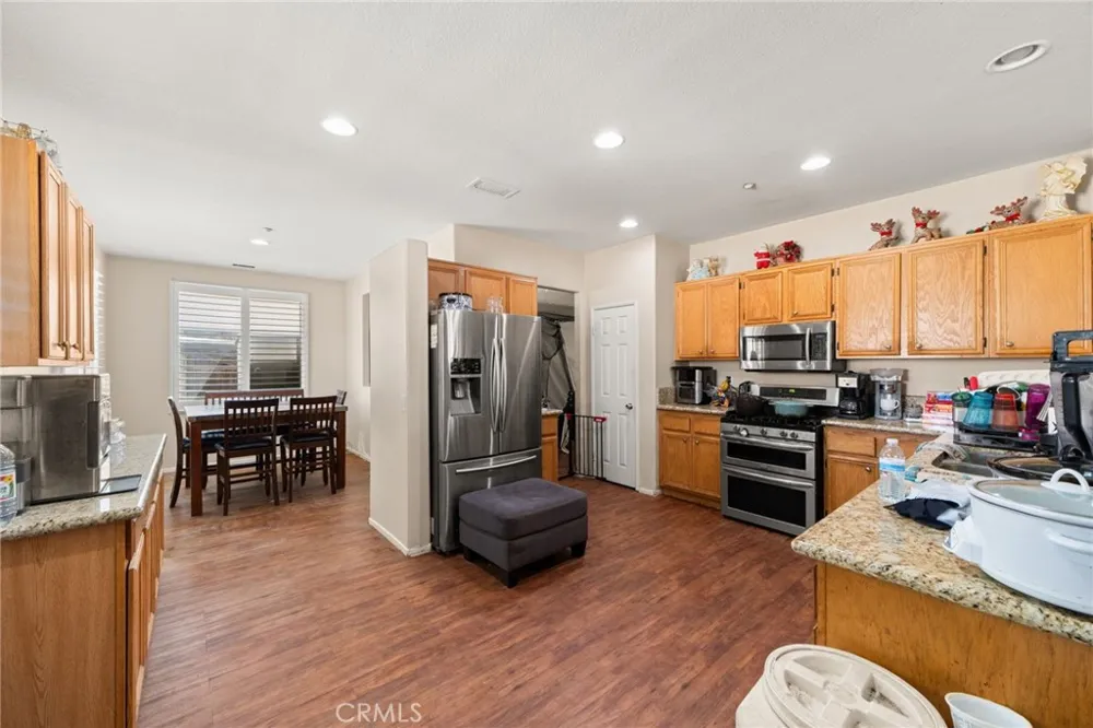 8028 La Crosse Way Riverside, CA 92508