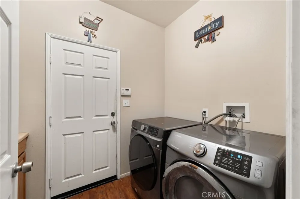 8028 La Crosse Way Riverside, CA 92508