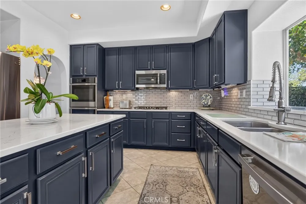 257 Windrose Court Newbury Park, CA 91320
