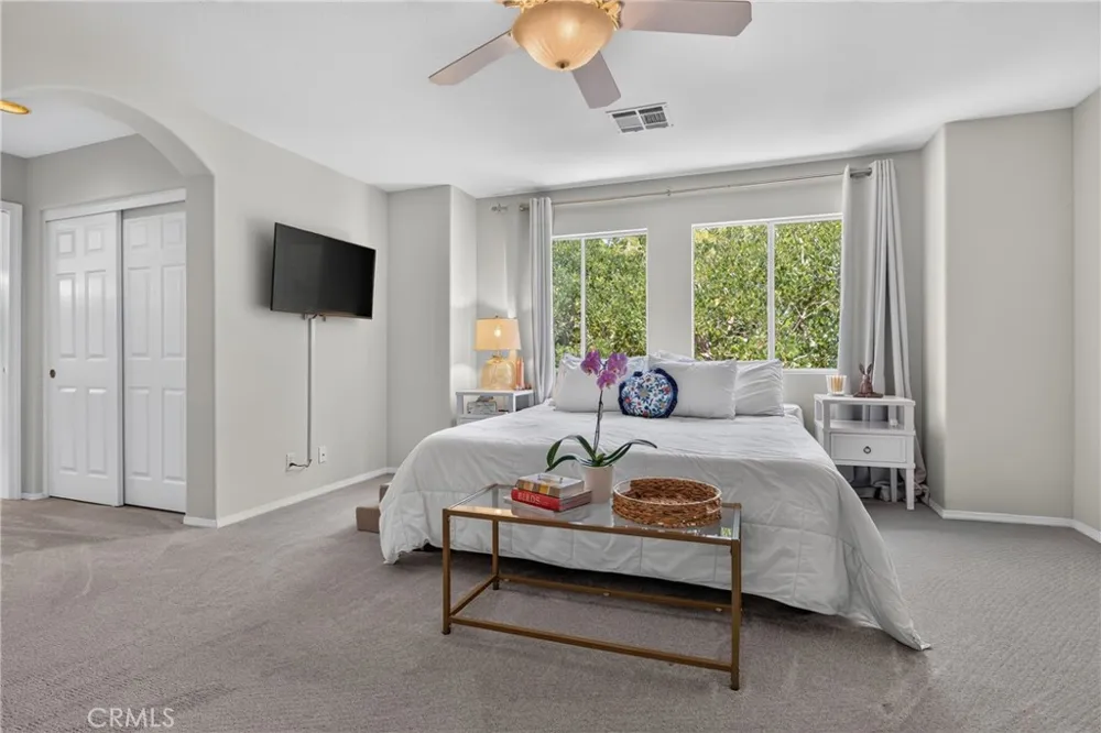 257 Windrose Court Newbury Park, CA 91320