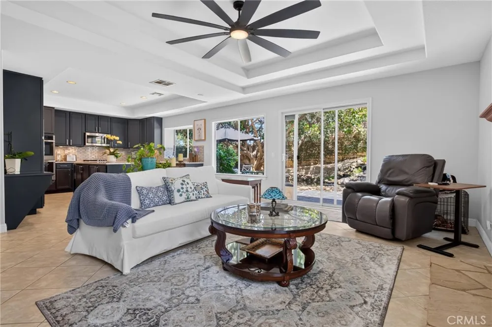 257 Windrose Court Newbury Park, CA 91320