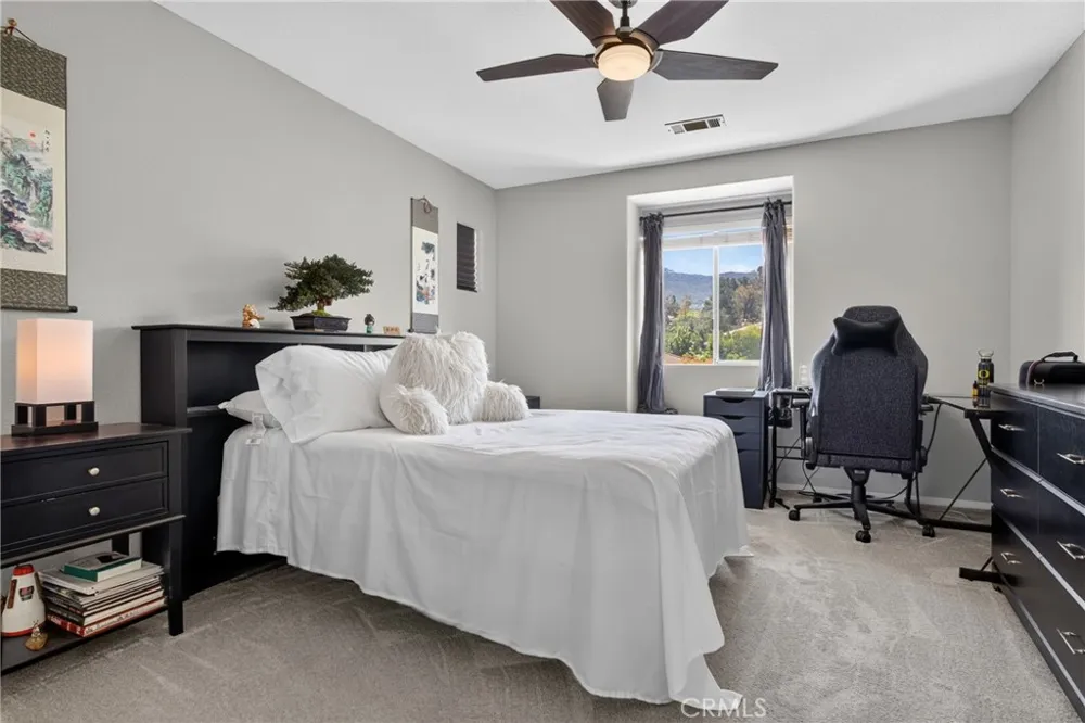 257 Windrose Court Newbury Park, CA 91320