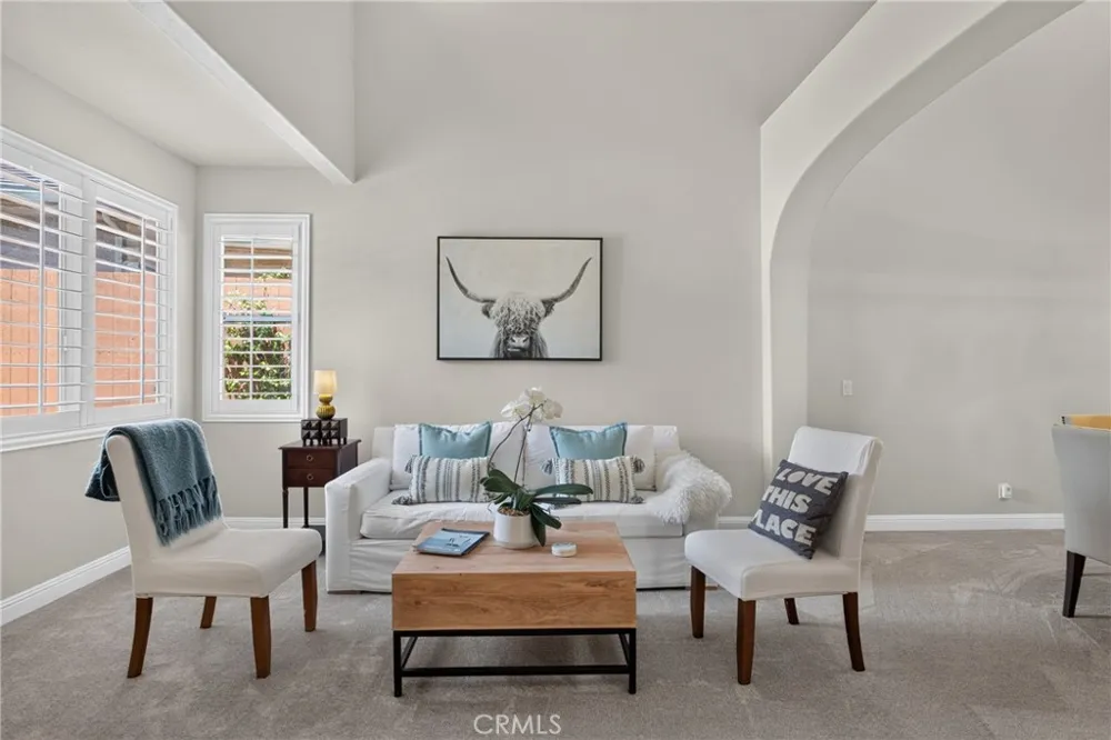 257 Windrose Court Newbury Park, CA 91320