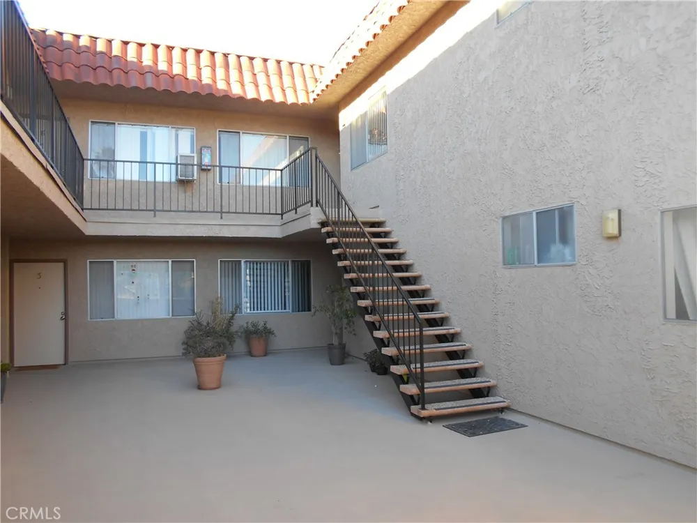 939 S Cabrillo #8 San Pedro, CA 90731