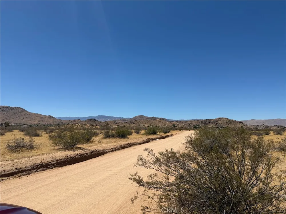 4362025 Rocky Point Apple Valley, CA 92307