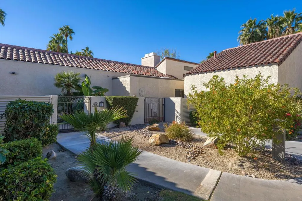 464 Sunningdale Drive Rancho Mirage, CA 92270