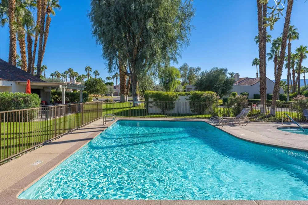 464 Sunningdale Drive Rancho Mirage, CA 92270