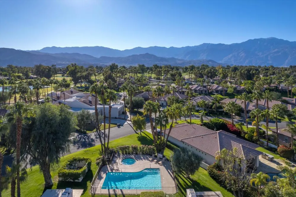 464 Sunningdale Drive Rancho Mirage, CA 92270