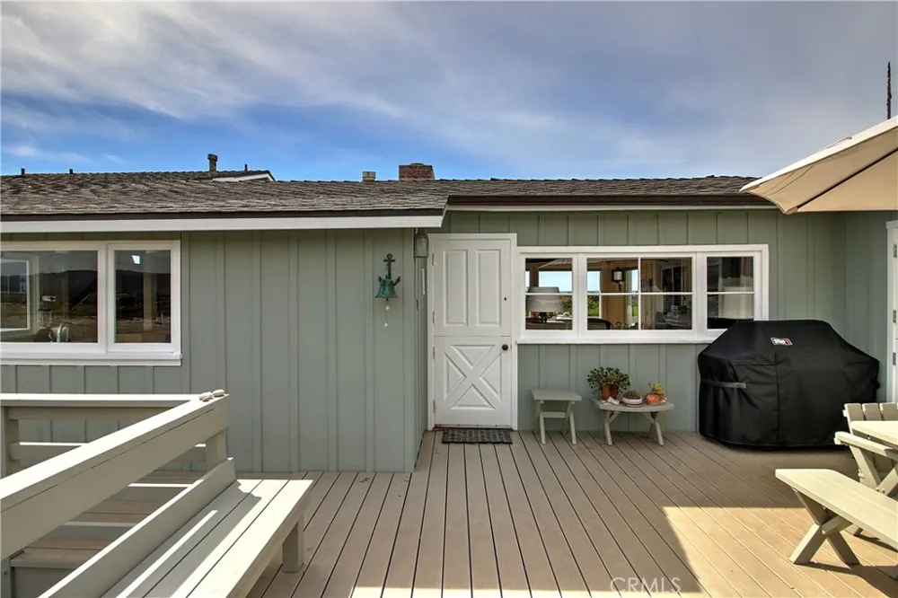 539 Sand Point Carpinteria, CA 93013