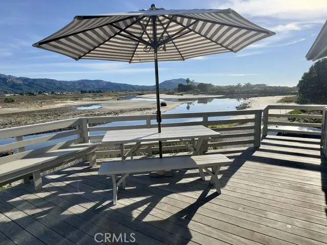 539 Sand Point Carpinteria, CA 93013
