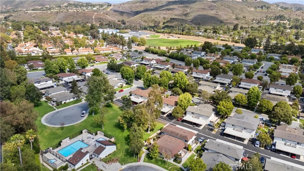 2192 Dawn Court Thousand Oaks, CA 91362