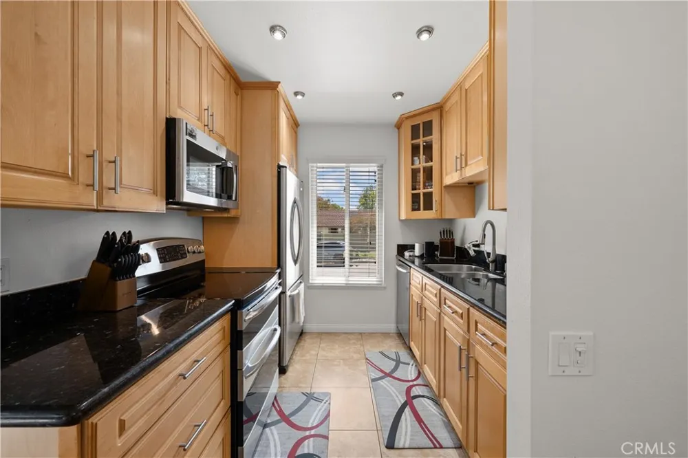 2192 Dawn Court Thousand Oaks, CA 91362