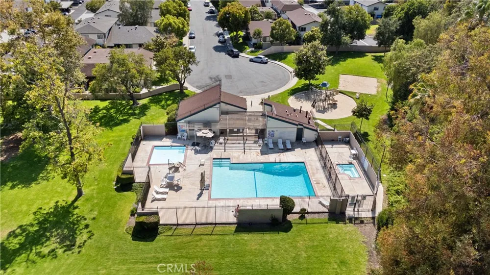 2192 Dawn Court Thousand Oaks, CA 91362