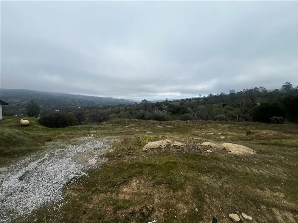 1572 Lilley Mountain Coarsegold, CA 93614