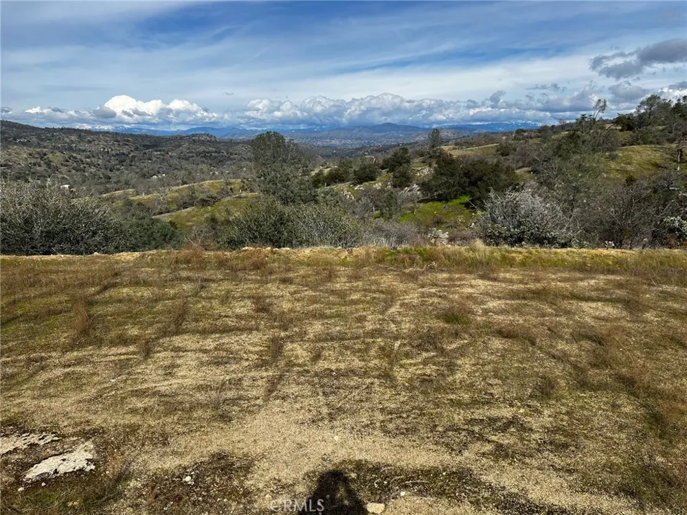 1572 Lilley Mountain Coarsegold, CA 93614