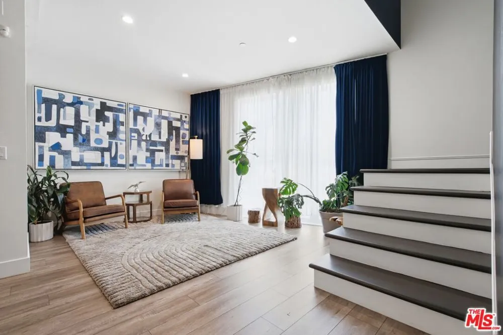 5504 W Olympic Boulevard Los Angeles, CA 90036