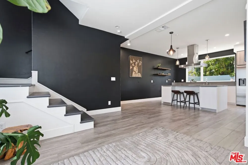 5504 W Olympic Boulevard Los Angeles, CA 90036