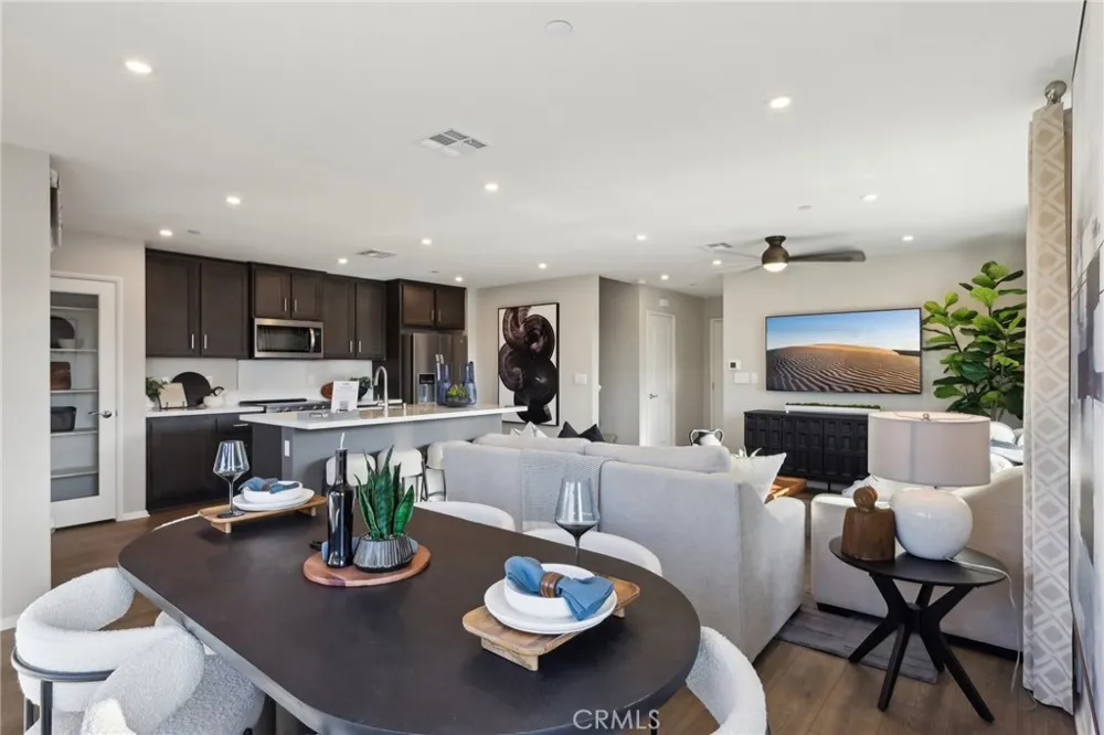6392 Moonfire Lane #5 Fontana, CA 92336