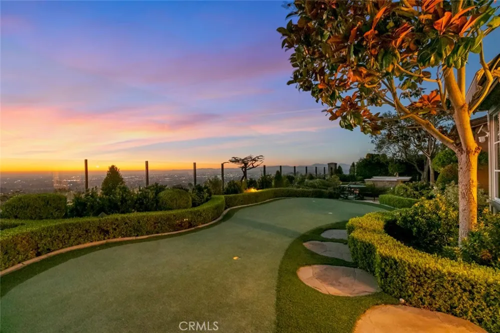 31 Overlook Newport Coast, CA 92657